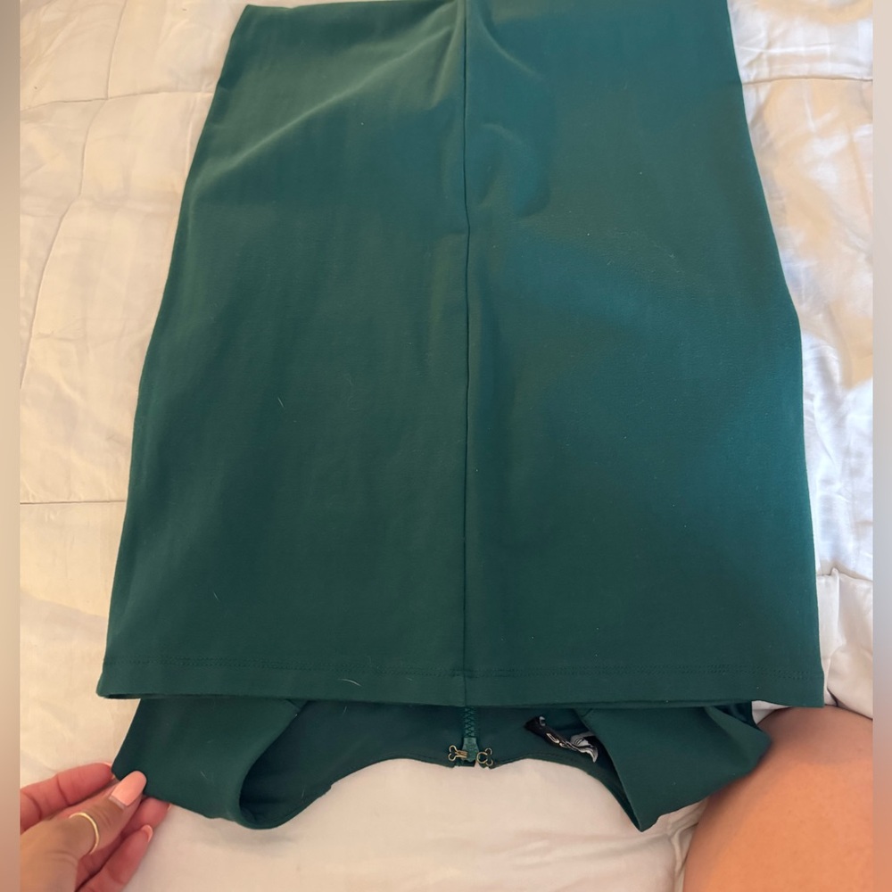 Bebe Green  Bodycon Midi Dress - Picture 8 of 10
